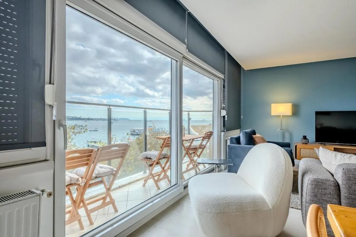 Bosphorus View With Spacious 3 Bedrooms Istanbul Turkey