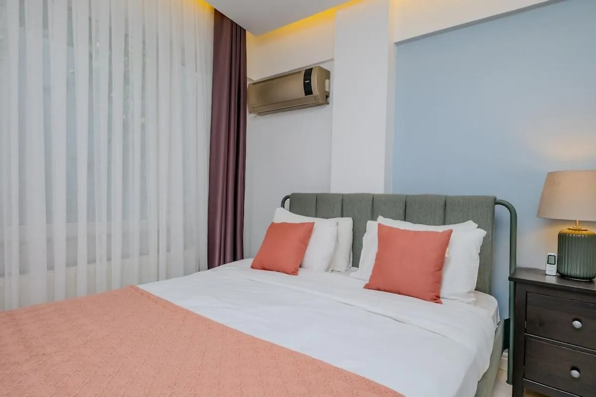 Bosphorus View With Spacious 3 Bedrooms Istanbul Apartment