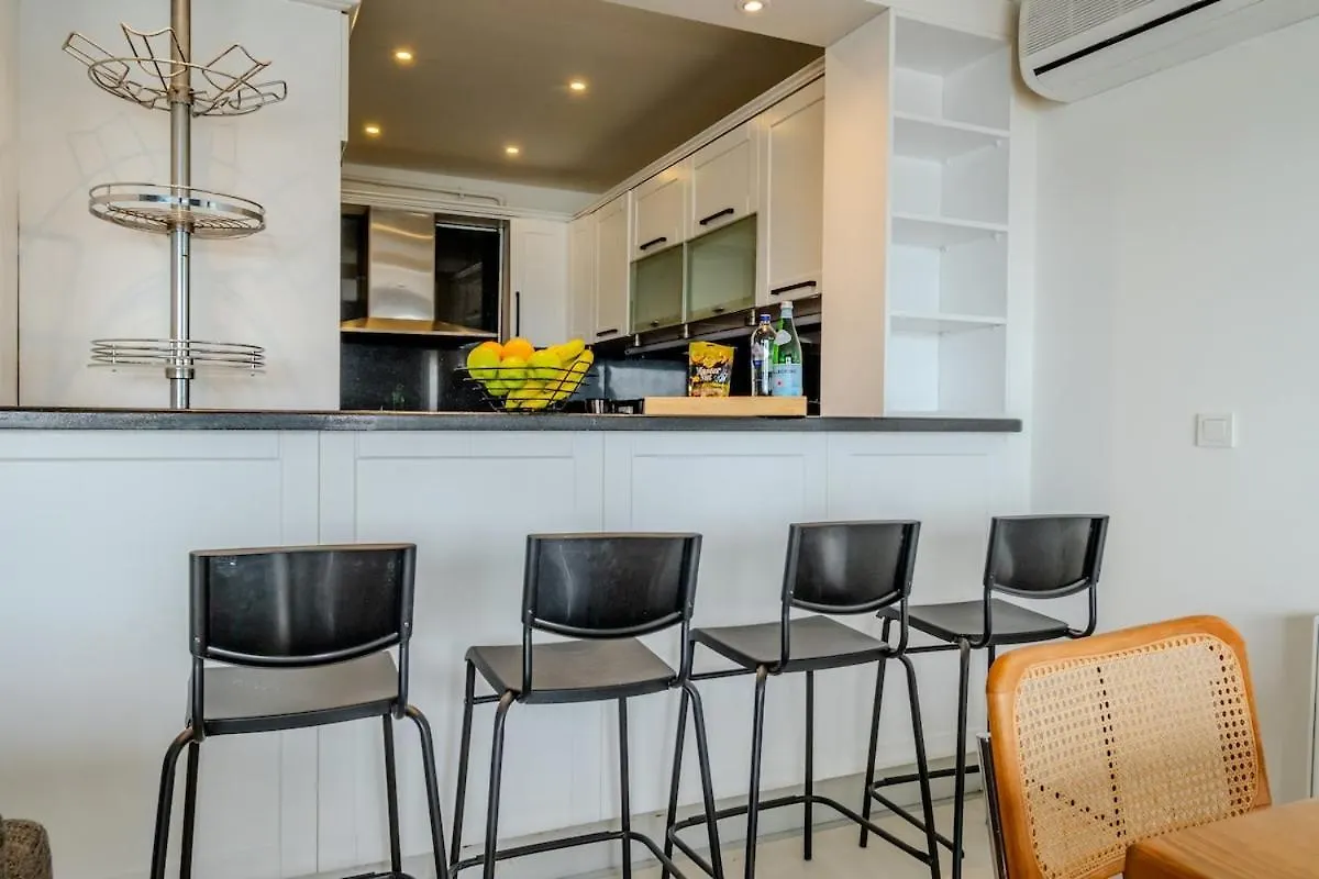 Bosphorus View With Spacious 3 Bedrooms Istanbul Turkey