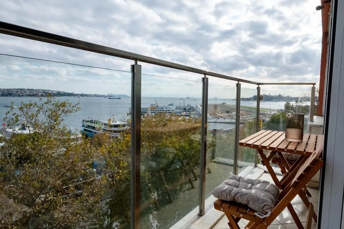 Bosphorus View With Spacious 3 Bedrooms Istanbul 0*,