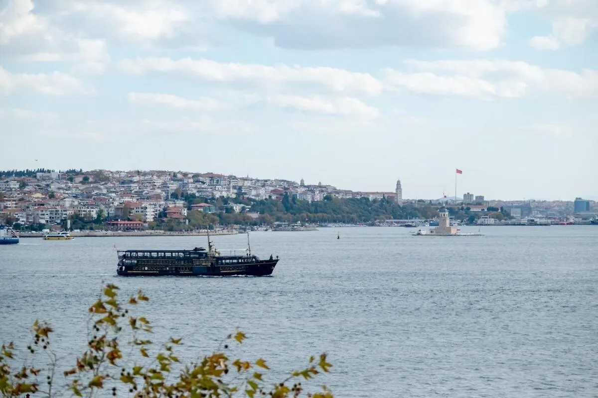 Bosphorus View With Spacious 3 Bedrooms Istanbul